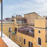 Vaticano-Metro A 1 Min, Urban Rooftop