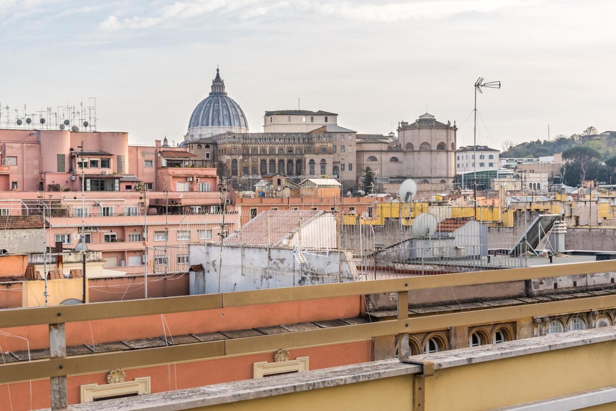 Vaticano-metro A 1 Min, Urban Rooftop Appartamento *