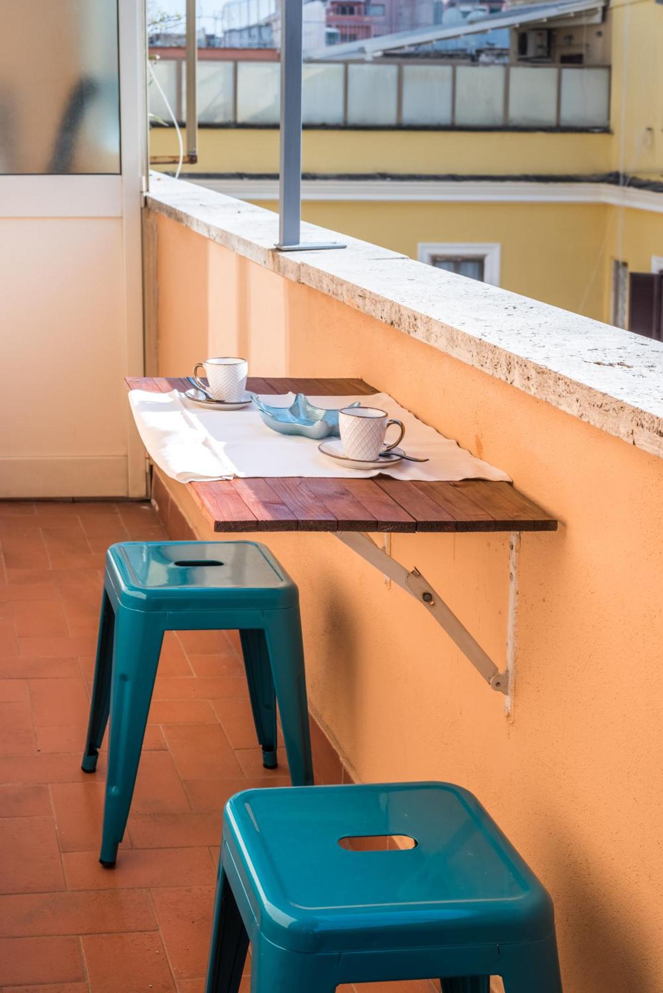 Apartment Vaticano-metro A 1 Min, Urban Rooftop Rome